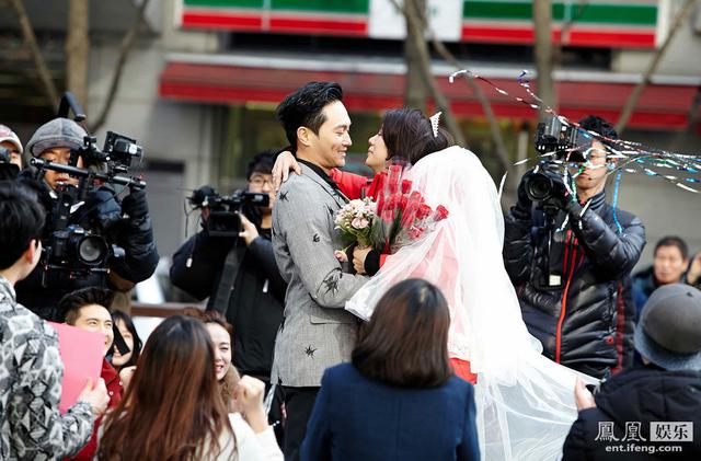 袁咏仪感动落泪