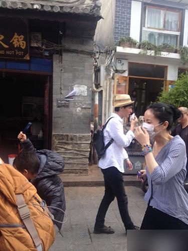 王菲身材纤瘦疑未怀孕 被曝将复出开唱