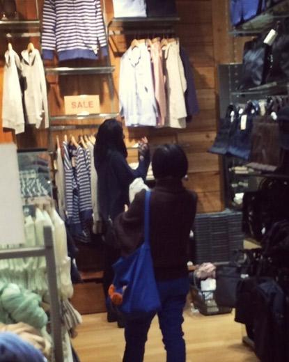 王菲身材纤瘦疑未怀孕 被曝将复出开唱