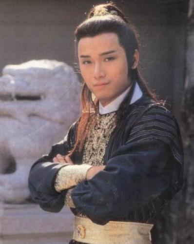 众明星惊为天人的荧屏初见