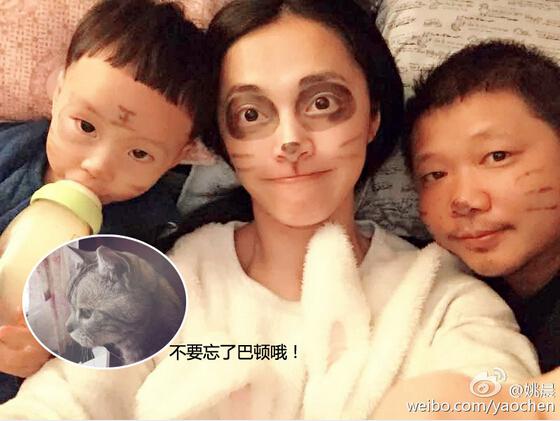 《武林外传》主演现状:佟掌柜吻小鲜肉 老白儿子肥圆似爹 《武林外传》主演现状:佟掌柜吻小鲜肉 老白儿子肥圆似爹