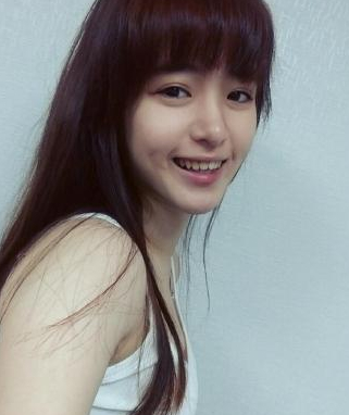 台湾艺大校花王绪绪走红