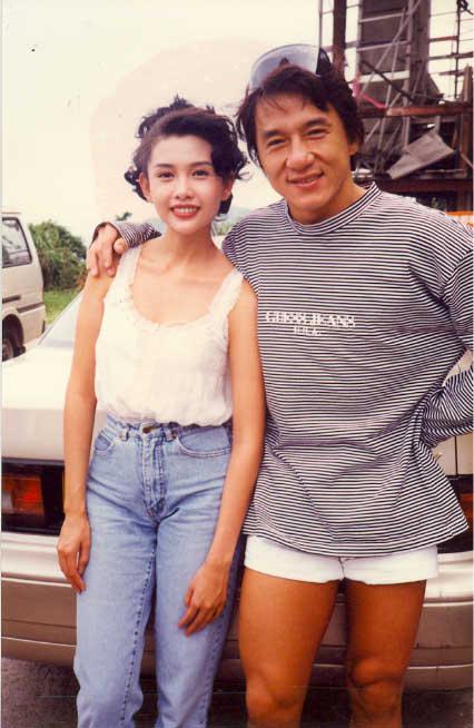 邱淑贞少女期旧照被赞美得惊为天人 海量清纯照曝光