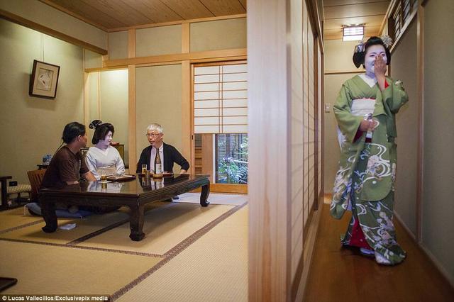 揭秘日本艺妓的神秘生活 揭秘日本艺妓的神秘生活