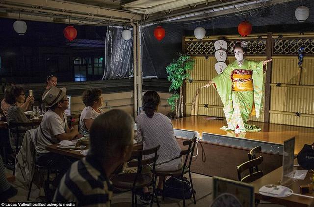 揭秘日本艺妓的神秘生活 揭秘日本艺妓的神秘生活