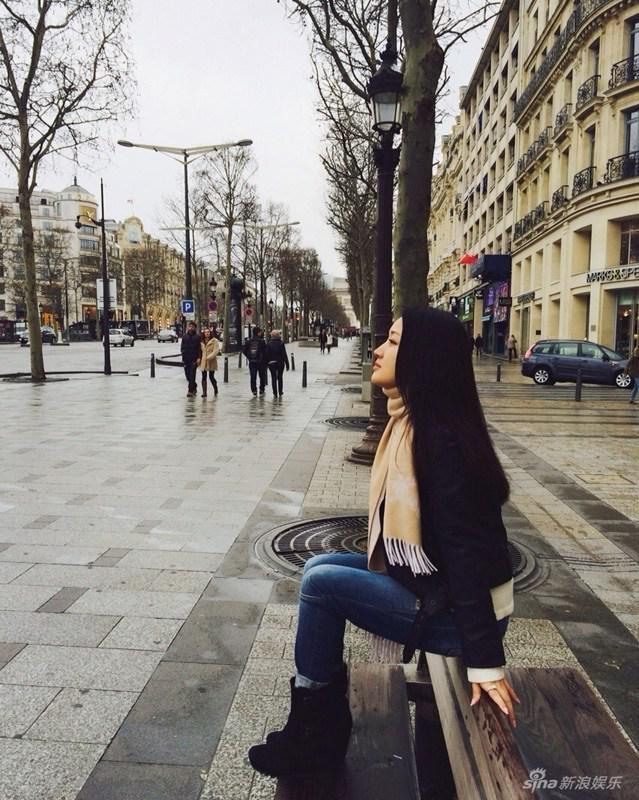 杨钰莹青涩成长照 85年参加央视节目出道 杨钰莹青涩成长照 85年参加央视节目出道