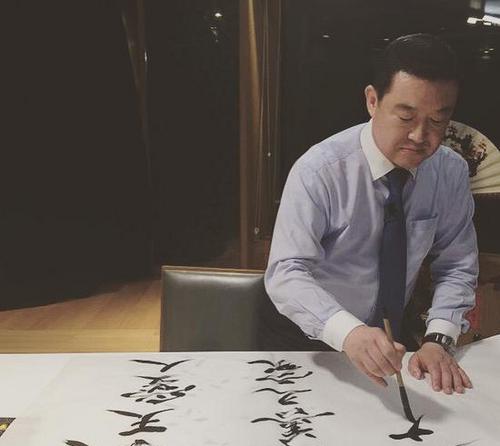 韩星富二代:人鱼小姐男主角是LG太子 韩星富二代:人鱼小姐男主角是LG太子