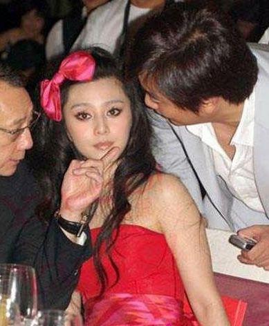 女星黑历史不堪回首：张馨予坐台照倪妮有心机
