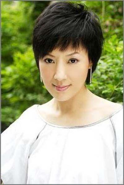 女星黑历史不堪回首：张馨予坐台照倪妮有心机