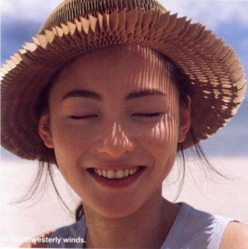 女星17岁出道旧照 女星17岁出道旧照
