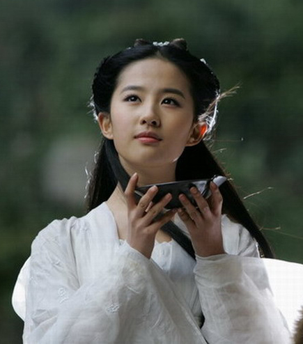 女星古装长发美照盘点 