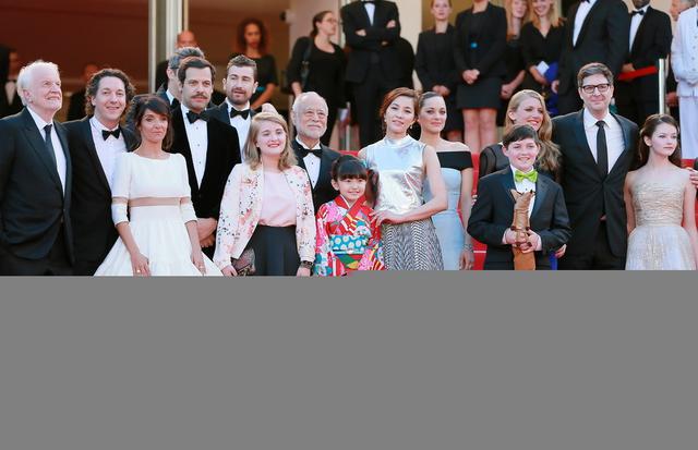 Z《小王子》首映红毯