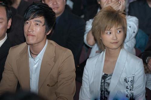 这样的照片已罕见 明星珍贵合照成绝版