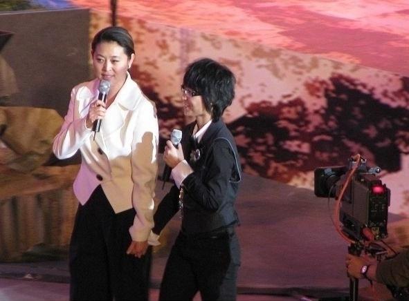 这样的照片已罕见 明星珍贵合照成绝版