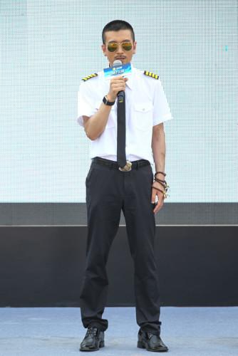 头条沦陷!娱乐圈黄杨两家情缘盘点 头条沦陷!娱乐圈黄杨两家情缘盘点