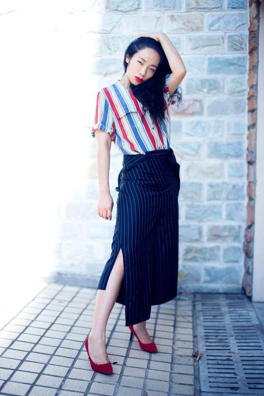 美不美看大腿 baby李冰冰开衩裙秀美腿性感逼人