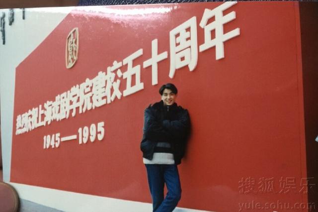 你能认出谁?明星扎堆晒童年照欢庆六一 你能认出谁?明星扎堆晒童年照欢庆六一