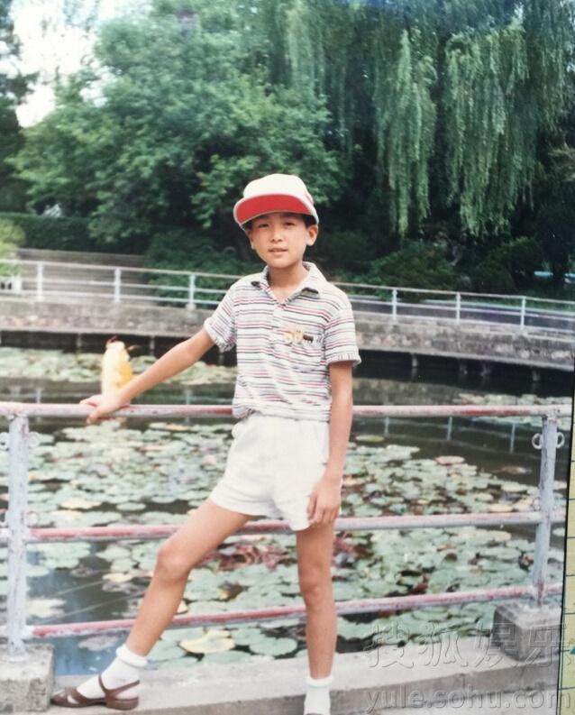 你能认出谁?明星扎堆晒童年照欢庆六一 你能认出谁?明星扎堆晒童年照欢庆六一