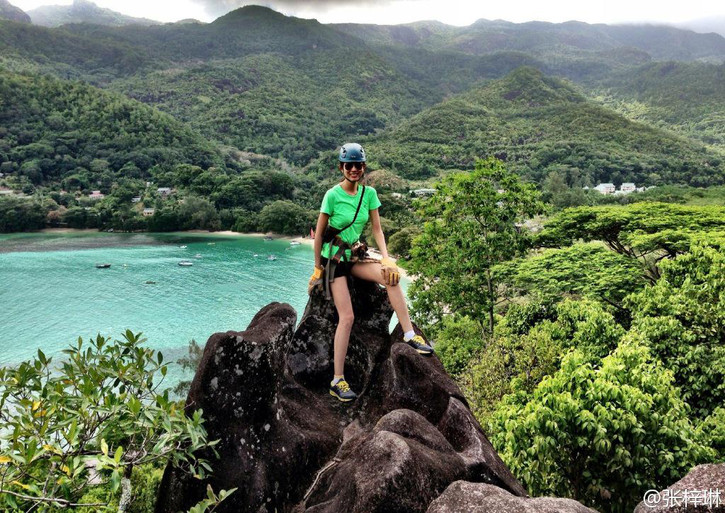 素颜未PS+好身材=真女神