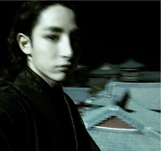 血族美男大pk 李准基被赞高度还原
