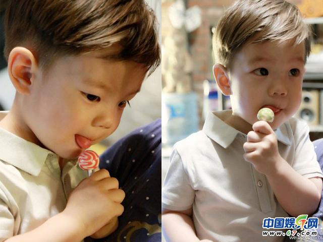 萌一脸血!图揭嗯哼大王各色吃相:娇羞舔糖 狰狞啃生菜