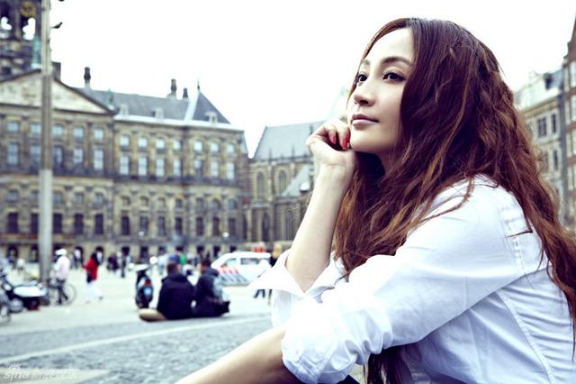 姚笛华丽重生 446天走出出轨门！