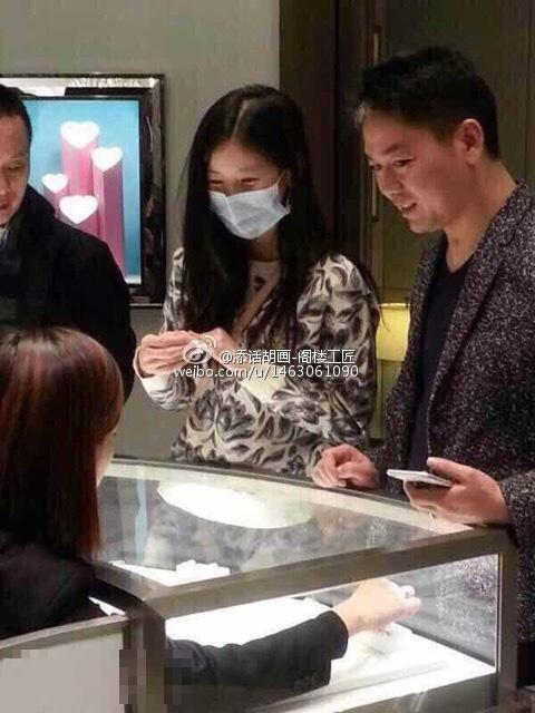人生赢家 章泽天清华生涯：毕业就当刘太