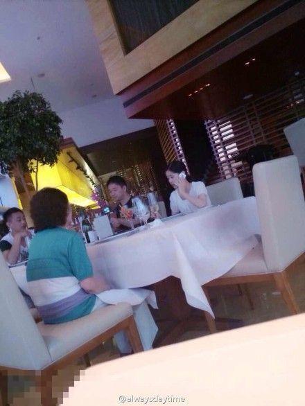 人生赢家 章泽天清华生涯：毕业就当刘太