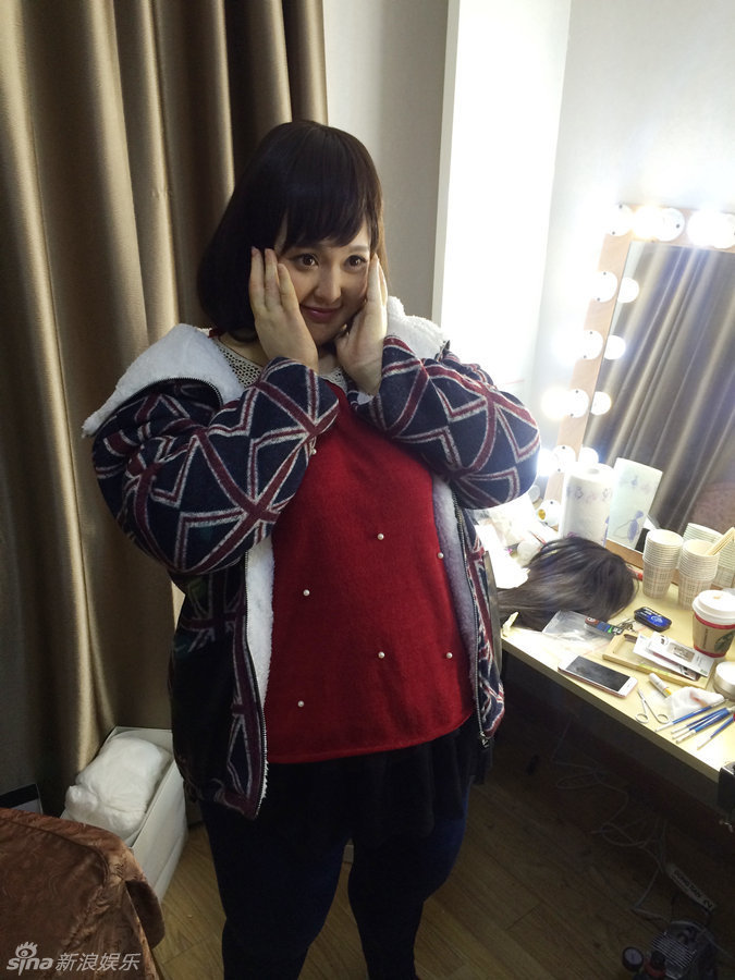 唐嫣曝光胖妞照 倒模花絮秒变木乃伊