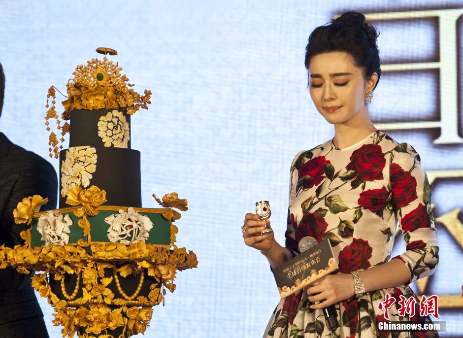 《杨贵妃》未遭剪胸 范冰冰为戏险“丧命”
