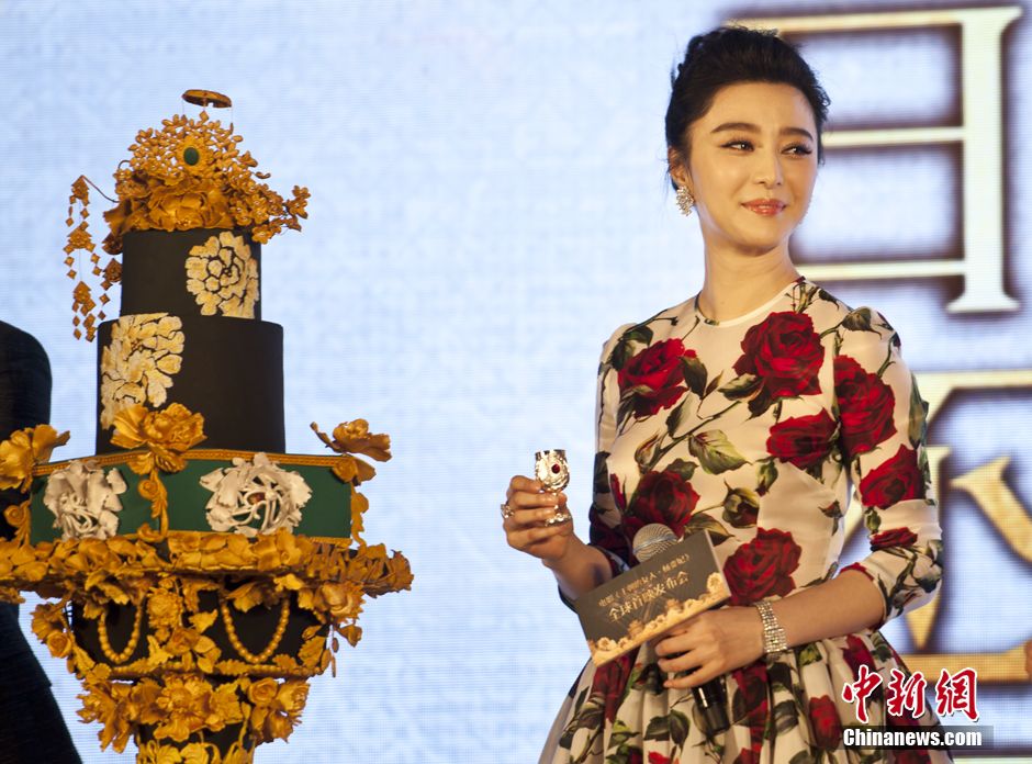 《杨贵妃》未遭剪胸 范冰冰为戏险“丧命”