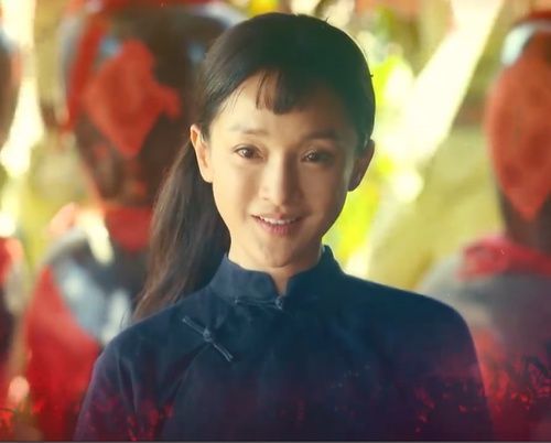 逆生长女星年逾40一枝花 卖萌扮娇赛少女