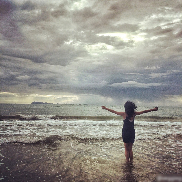 窦靖童疑交男友