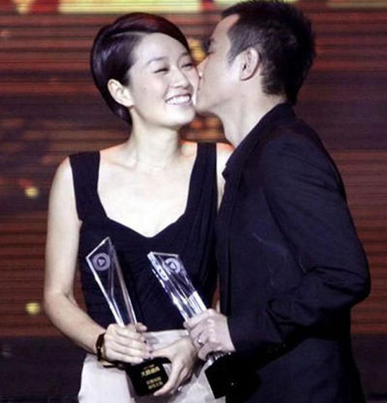 揭多婚女星神秘婚史 恬妞头婚被骗当“三太”