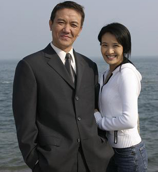 揭多婚女星神秘婚史 恬妞头婚被骗当“三太”