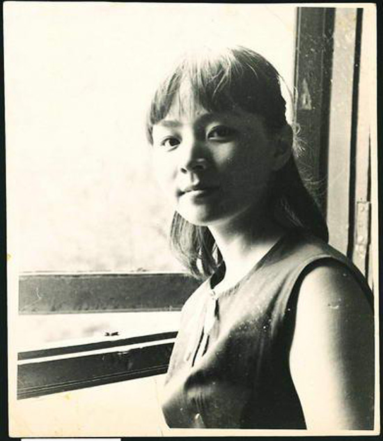 揭多婚女星神秘婚史 恬妞头婚被骗当“三太”