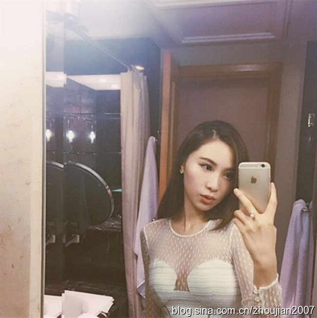 女神也是颜控！图揭赵雅芝三神秘儿媳 各个美艳如白娘子