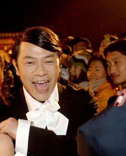 邓超与男星舌吻照曝光