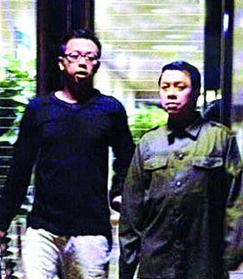 邓超与男星舌吻照曝光