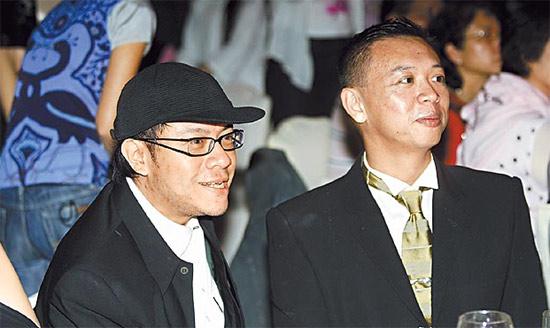 邓超与男星舌吻照曝光