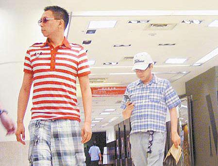 邓超与男星舌吻照曝光