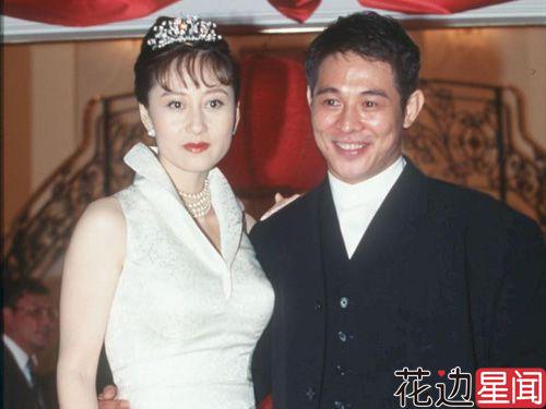 曝离婚后不忘前妻的男星 曝离婚后不忘前妻的男星