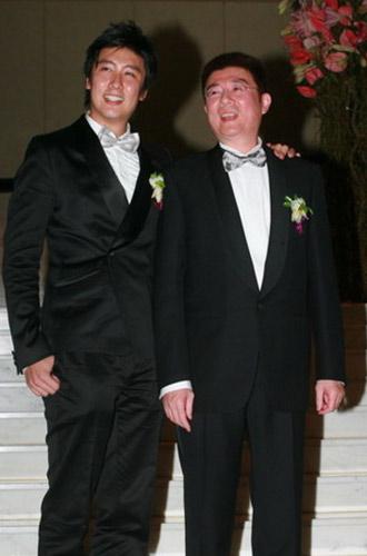 揭明星不为人知富亲戚秦海璐堂妹身家过亿 揭明星不为人知富亲戚秦海璐堂妹身家过亿