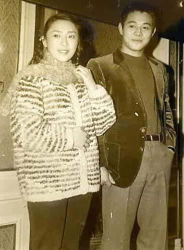 揭秘明星前妻张子萱前夫恋高晓松前妻