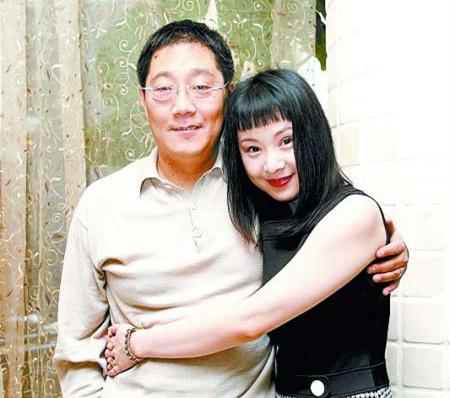 揭娱乐圈为爱痴狂女星 安雯贱卖房产替夫还债 揭娱乐圈为爱痴狂女星 安雯贱卖房产替夫还债