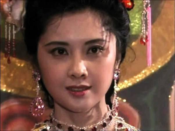 揭娱乐圈为爱痴狂女星 安雯贱卖房产替夫还债 揭娱乐圈为爱痴狂女星 安雯贱卖房产替夫还债