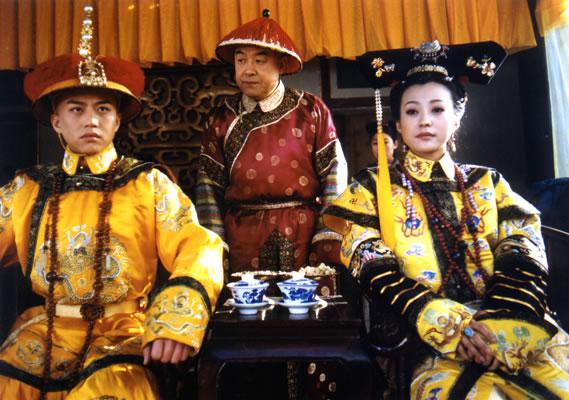 揭娱乐圈为爱痴狂女星 安雯贱卖房产替夫还债 揭娱乐圈为爱痴狂女星 安雯贱卖房产替夫还债