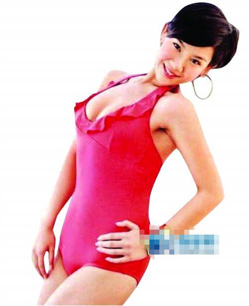 吓死宝宝 郑欣宜丰乳肥臀变身美人鱼PK谢安琪