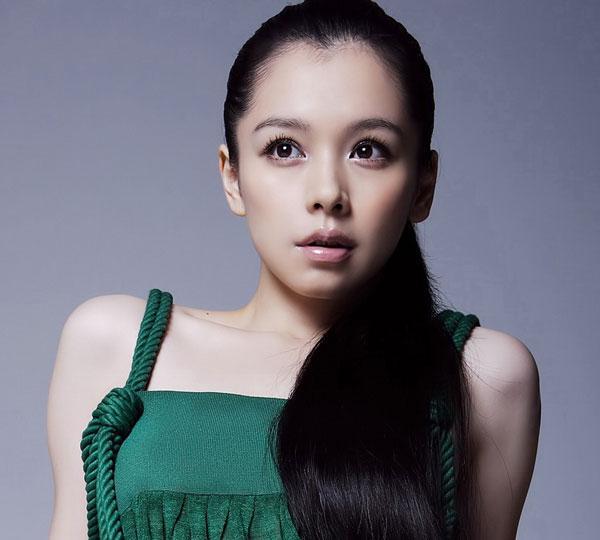 郭碧婷赵薇赵丽颖 数数眼大于一元硬币的女星