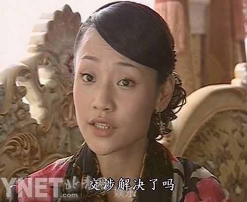娱乐圈“血案”真相 李依晓被狗咬险毁容 娱乐圈“血案”真相 李依晓被狗咬险毁容